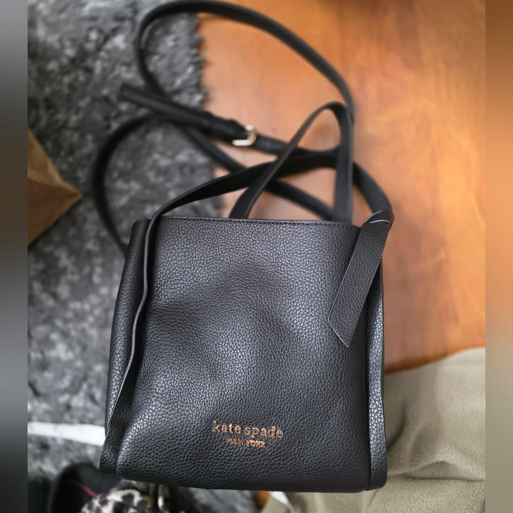 kate spade Black Pebbled Leather Crossbody Bag with Gold Logo - Picture 8 of 13